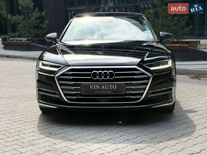 Седан Audi A8 2018 в Тернополі
