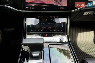 Седан Audi A8 2018 в Тернополі