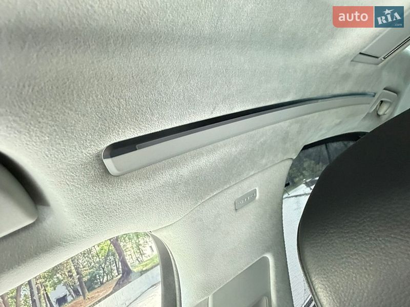 Седан Audi A8 2018 в Тернополі