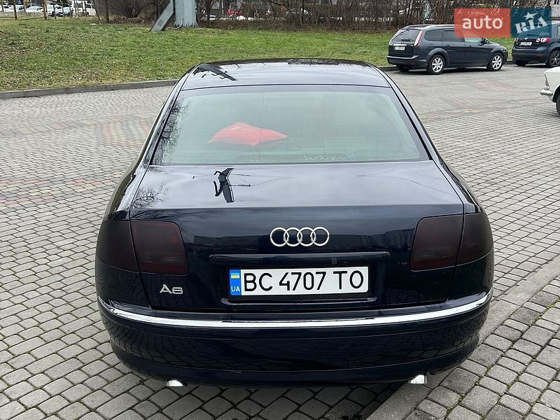 Седан Audi A8 2004 в Львові