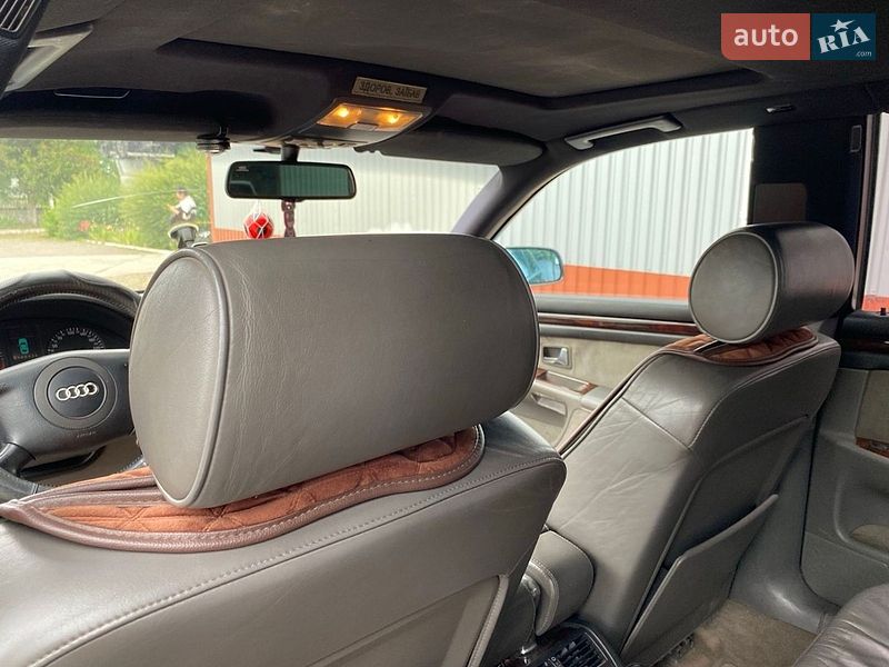 Седан Audi A8 2000 в Ярмолинцах