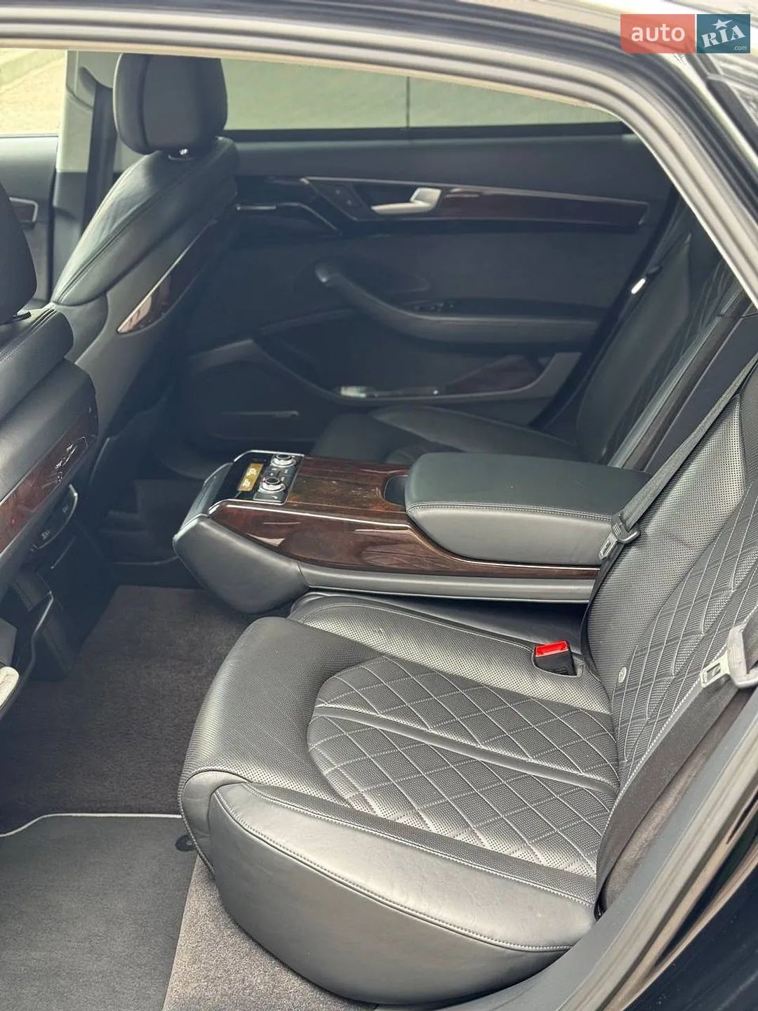 2016 Audi A8 - мініатюра 20