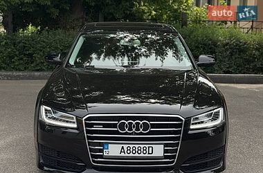 Седан Audi A8 2016 в Кропивницком