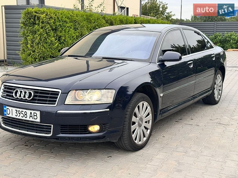 Audi A8 2004