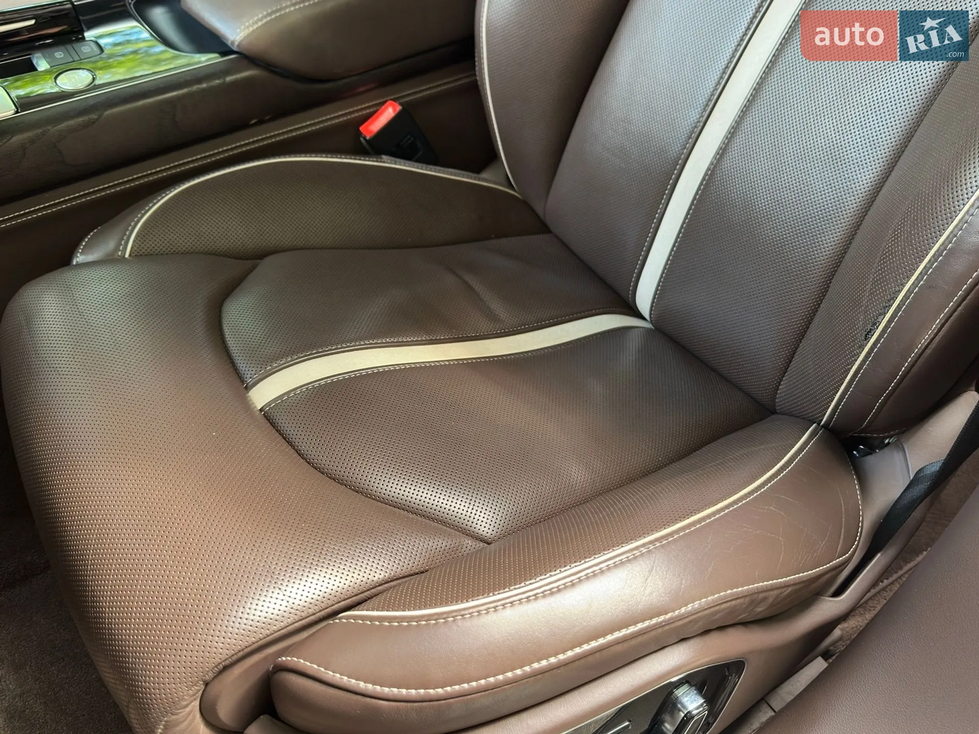2012 Audi A8 - мініатюра 16