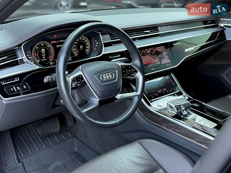 Седан Audi A8 2020 в Киеве