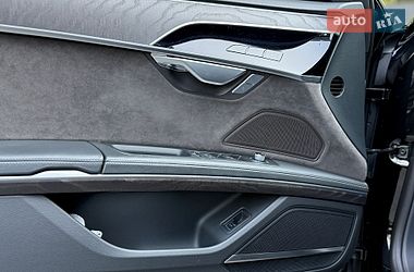 Седан Audi A8 2020 в Киеве