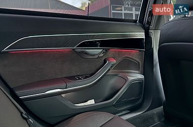 Седан Audi A8 2020 в Киеве