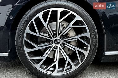 Седан Audi A8 2020 в Киеве