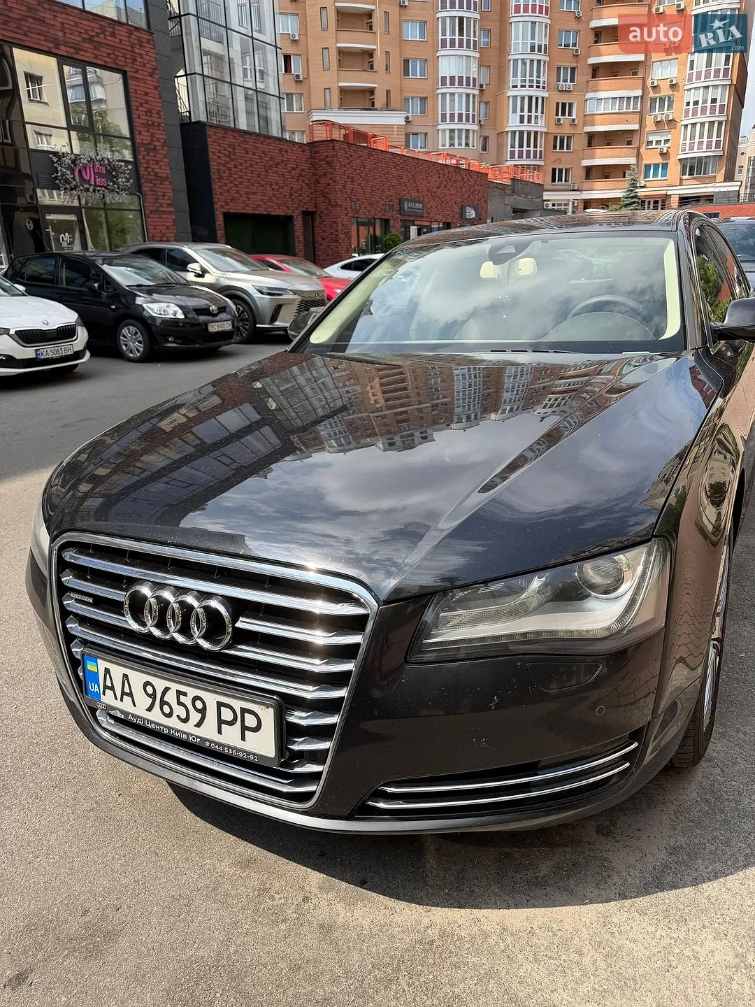 2011 Audi A8 - фото 1