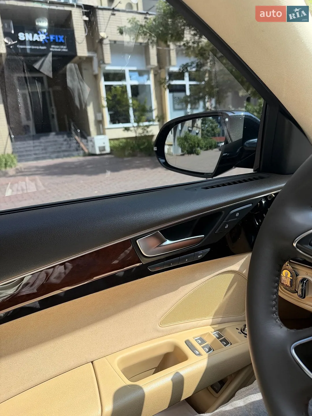 2011 Audi A8 - мініатюра 10