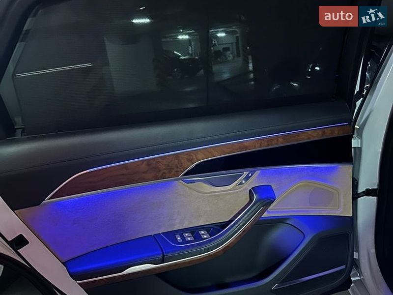 Седан Audi A8 2018 в Киеве фото 34 Седан Audi A8 2018 в Киеве