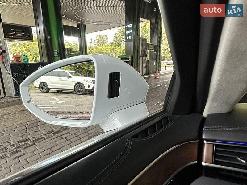 Седан Audi A8 2018 в Киеве фото 48 Седан Audi A8 2018 в Киеве