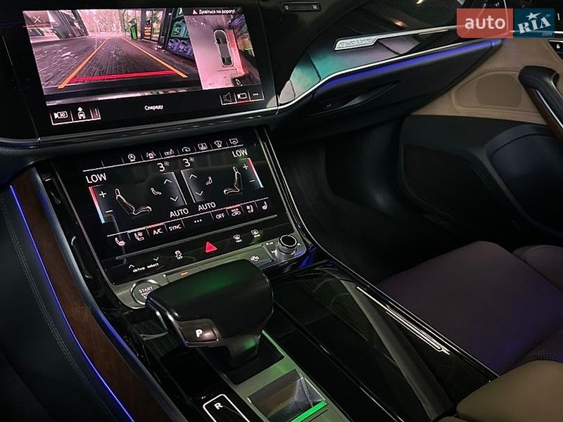 Седан Audi A8 2018 в Киеве фото 52 Седан Audi A8 2018 в Киеве