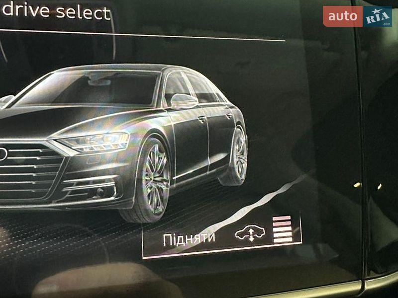 Седан Audi A8 2018 в Киеве фото 102 Седан Audi A8 2018 в Киеве
