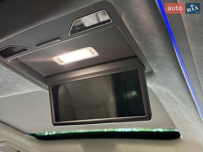 Седан Audi A8 2018 в Киеве фото 110 Седан Audi A8 2018 в Киеве