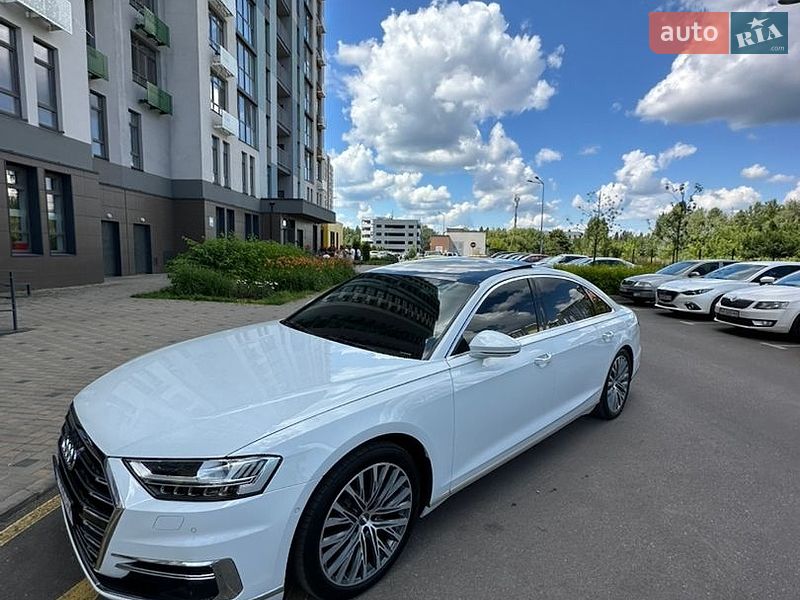Седан Audi A8 2018 в Киеве фото 16 Седан Audi A8 2018 в Киеве
