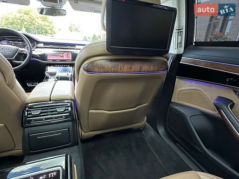 Седан Audi A8 2018 в Киеве фото 20 Седан Audi A8 2018 в Киеве