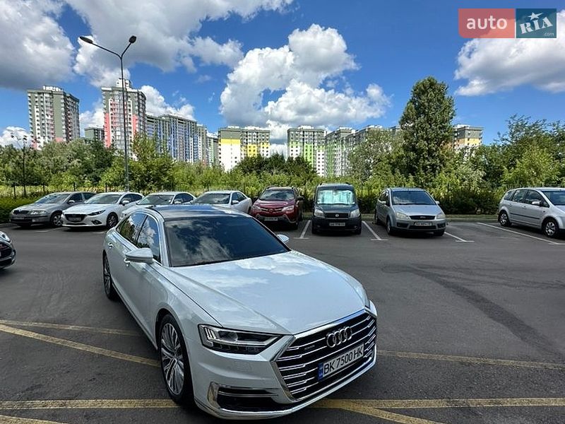 Седан Audi A8 2018 в Киеве фото 21 Седан Audi A8 2018 в Киеве