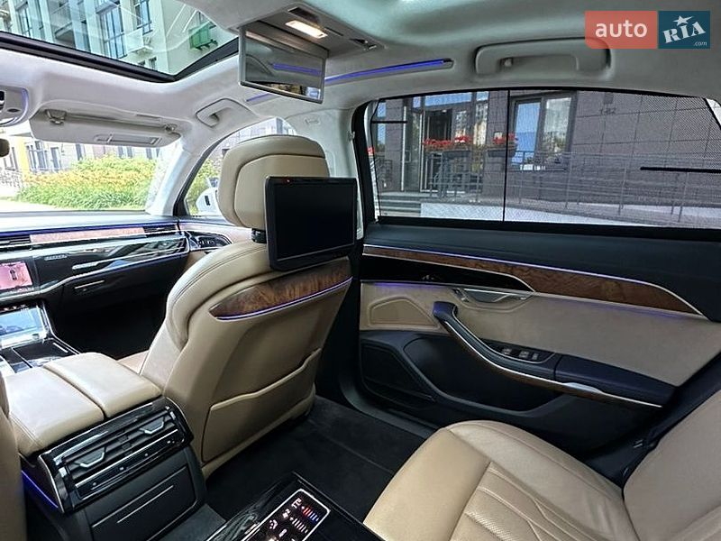 Седан Audi A8 2018 в Киеве фото 22 Седан Audi A8 2018 в Киеве