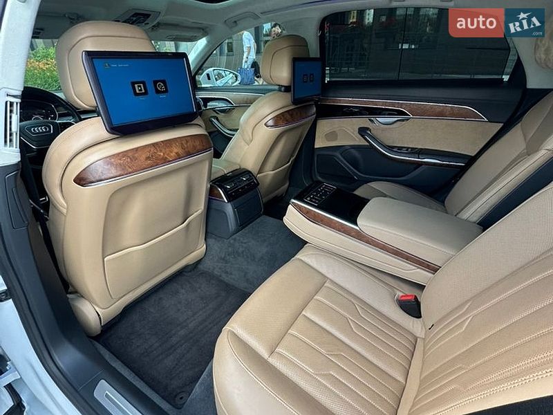 Седан Audi A8 2018 в Киеве фото 131 Седан Audi A8 2018 в Киеве
