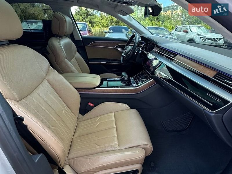 Седан Audi A8 2018 в Киеве фото 133 Седан Audi A8 2018 в Киеве