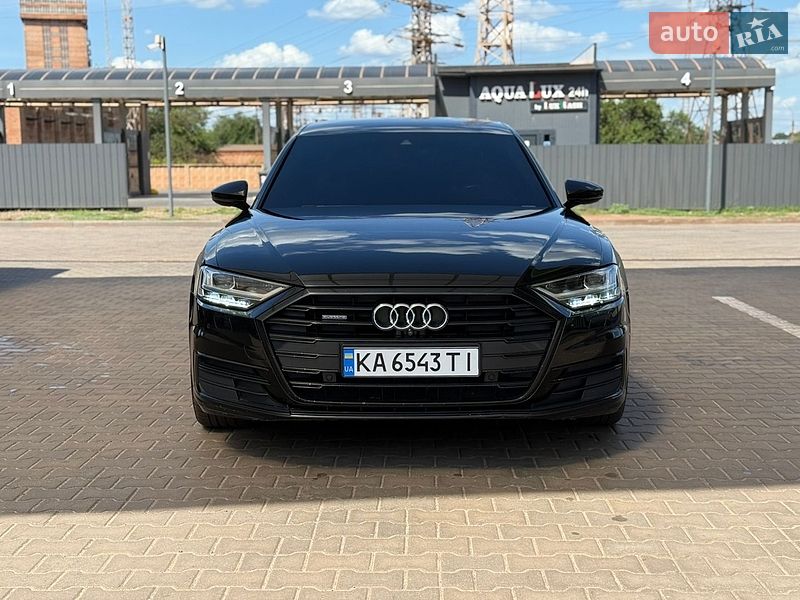 Седан Audi A8 2020 в Кривому Розі