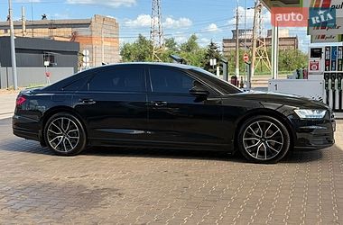 Седан Audi A8 2020 в Кривому Розі