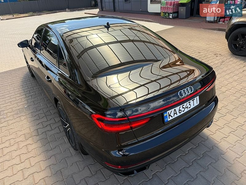 Седан Audi A8 2020 в Кривому Розі