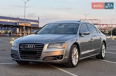 Седан Audi A8 2013 в Киеве