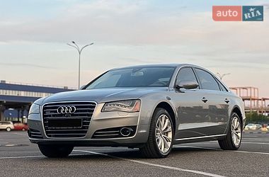 Седан Audi A8 2013 в Киеве