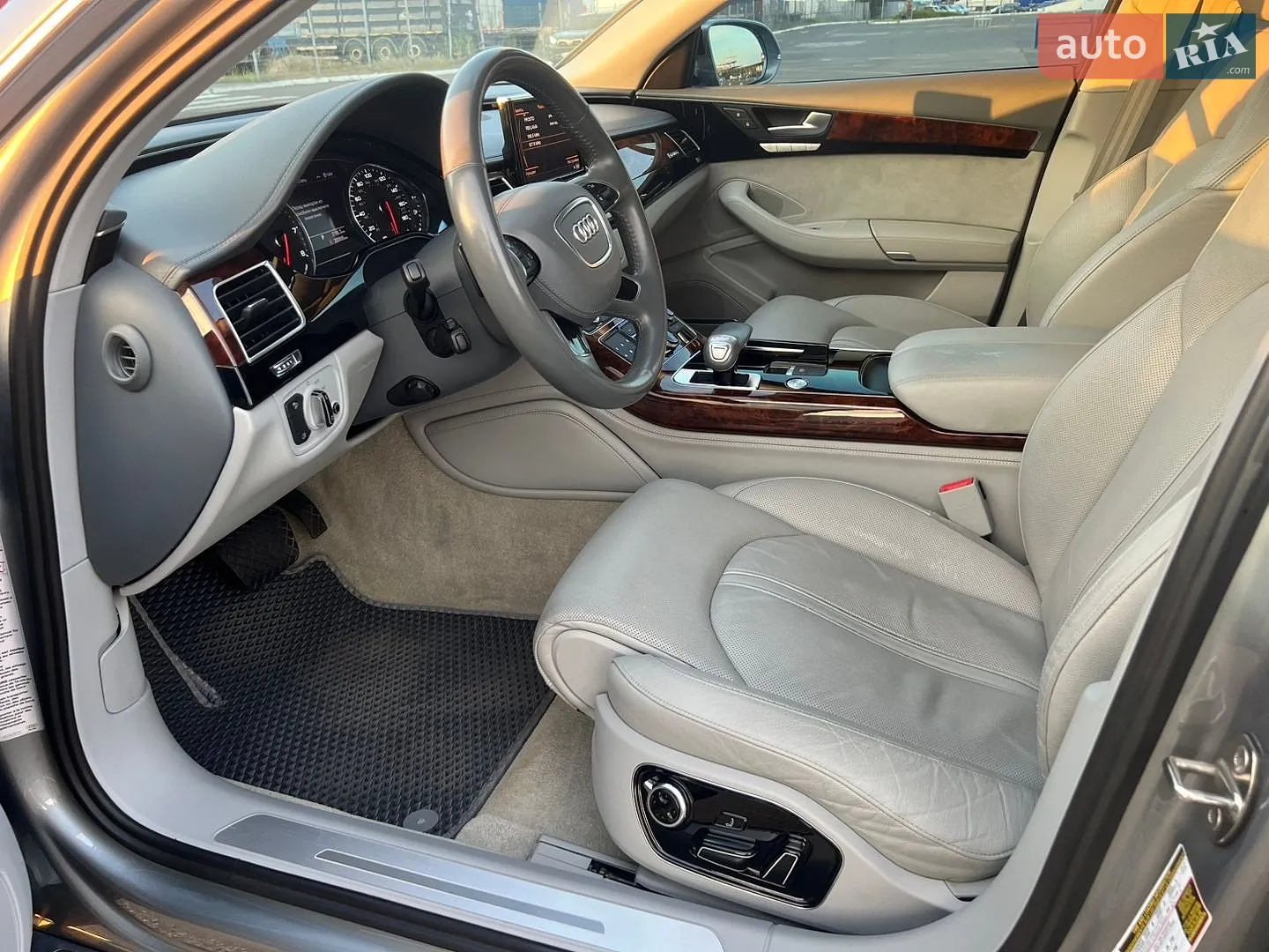 2013 Audi A8 - мініатюра 33