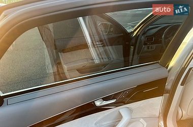 Седан Audi A8 2013 в Киеве
