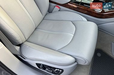Седан Audi A8 2013 в Киеве