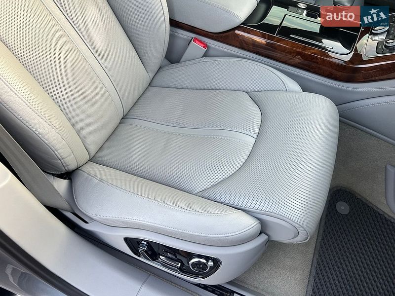 Седан Audi A8 2013 в Киеве