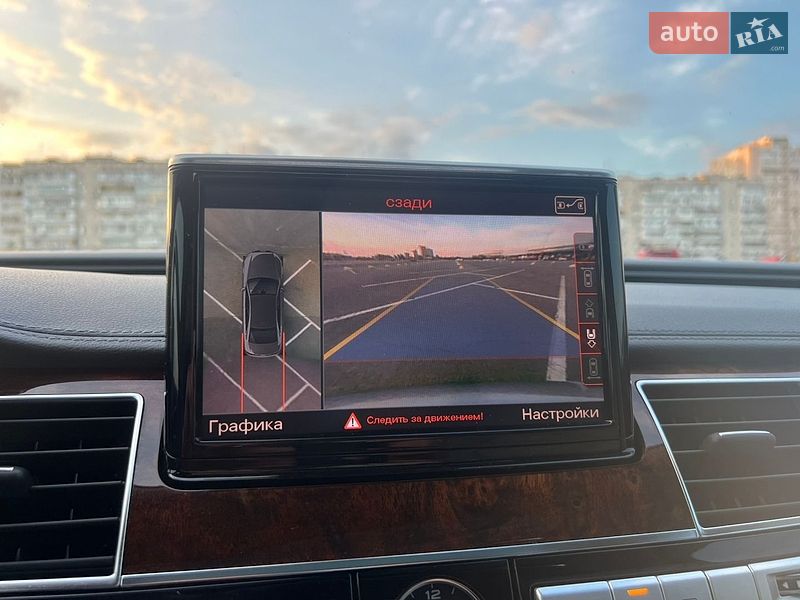 Седан Audi A8 2013 в Киеве