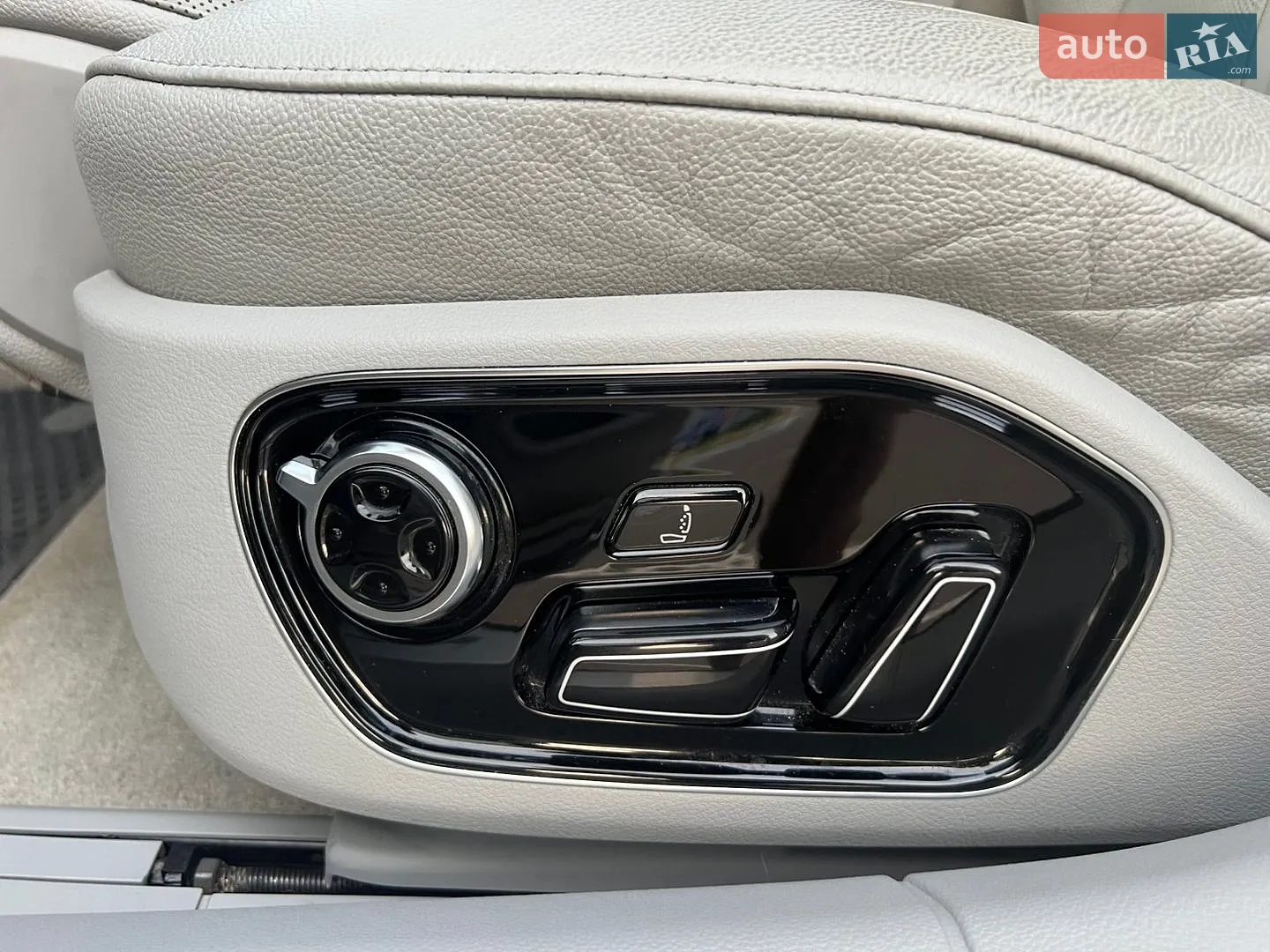 2013 Audi A8 - мініатюра 55
