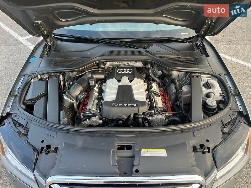 Седан Audi A8 2013 в Киеве