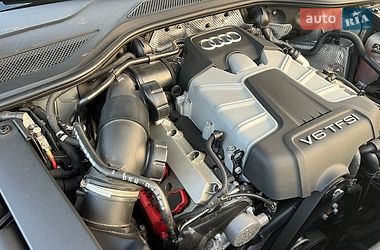 Седан Audi A8 2013 в Киеве