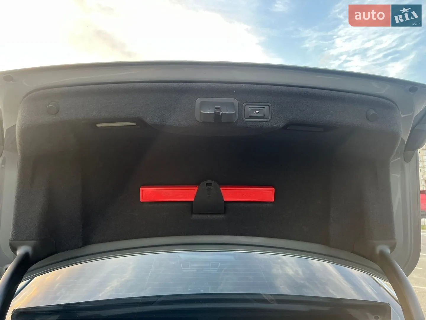 2013 Audi A8 - мініатюра 72