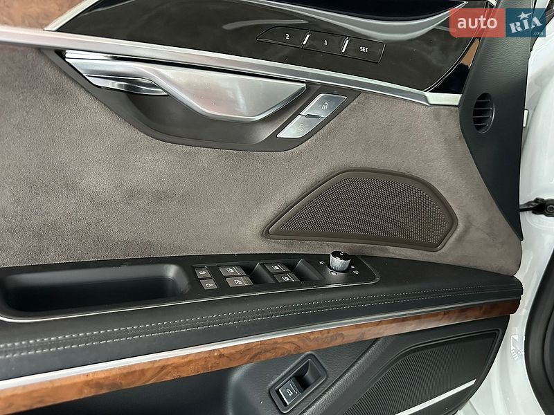 Седан Audi A8 2019 в Луцке фото 22 Седан Audi A8 2019 в Луцке