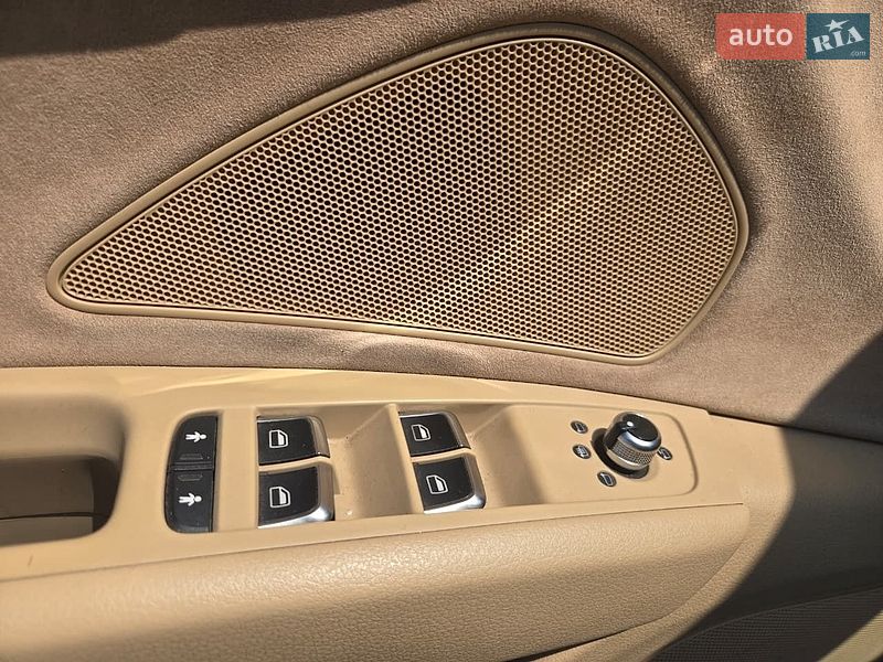 Седан Audi A8 2013 в Вінниці