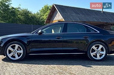 Седан Audi A8 2015 в Коломые
