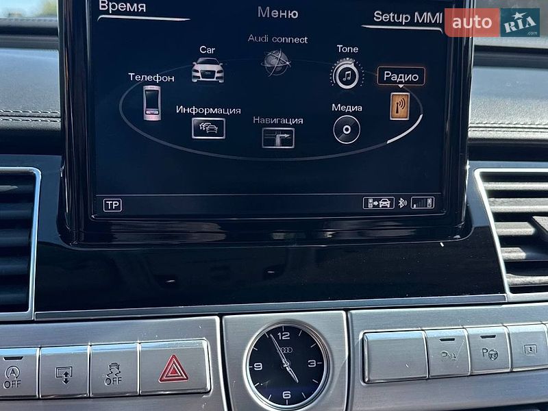 Седан Audi A8 2015 в Коломые