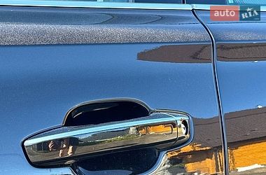 Седан Audi A8 2015 в Коломые