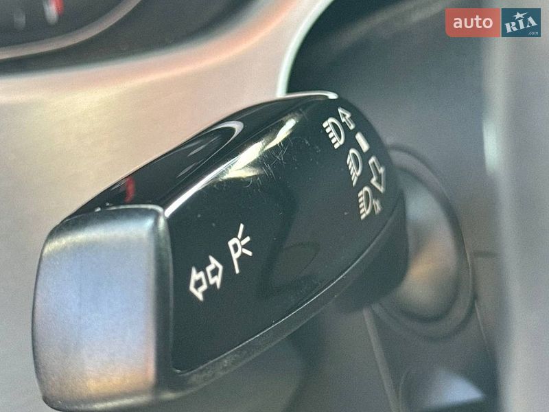Седан Audi A8 2015 в Коломые