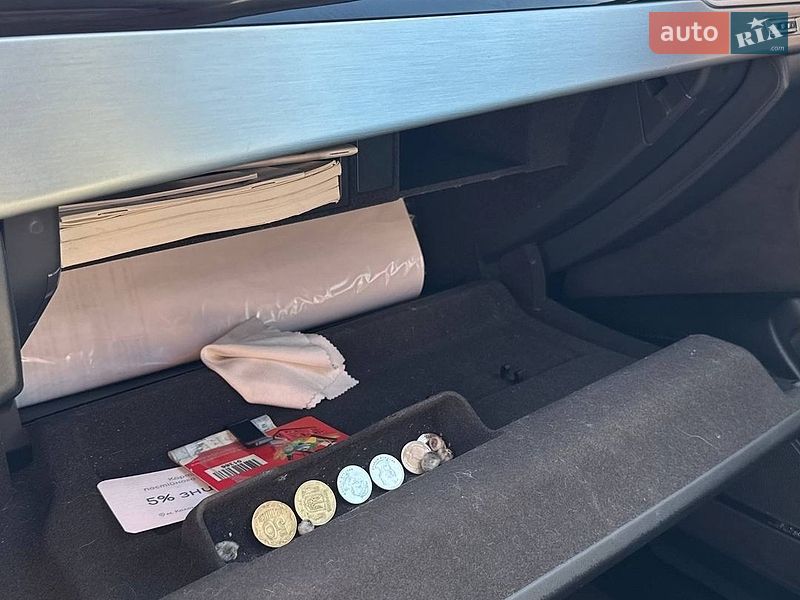 Седан Audi A8 2015 в Коломые