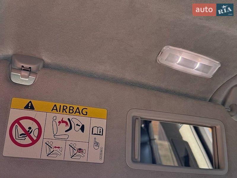 Седан Audi A8 2015 в Коломые