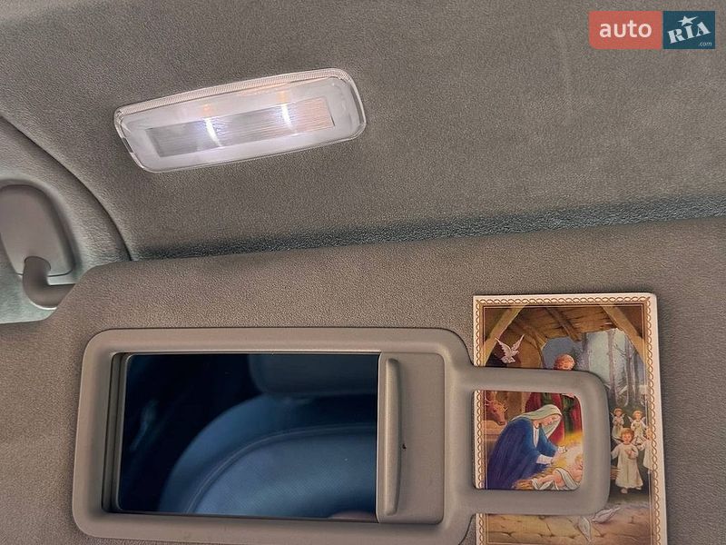 Седан Audi A8 2015 в Коломые