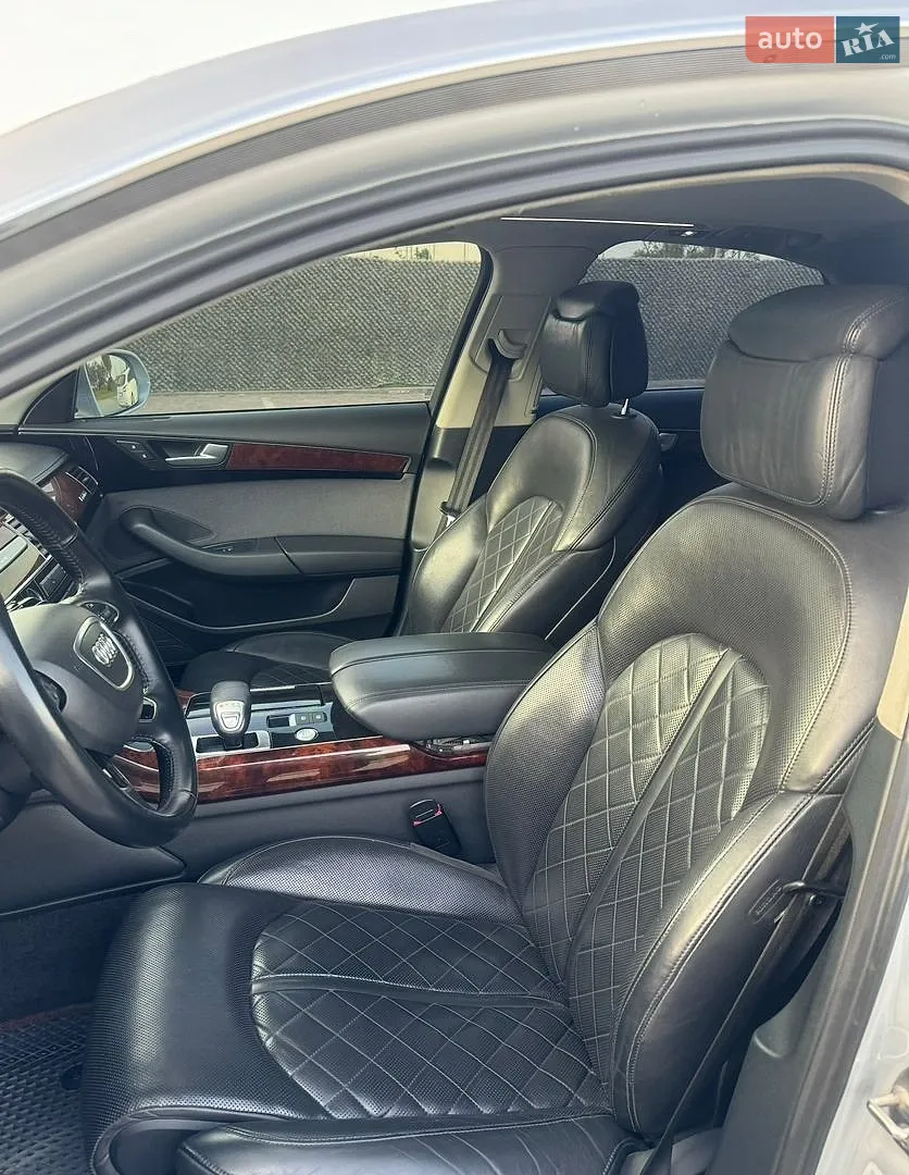 2012 Audi A8 - мініатюра 13